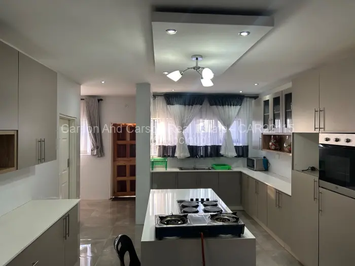 5 Bedroom House for Sale in Mount Pleasant Heights, Harare