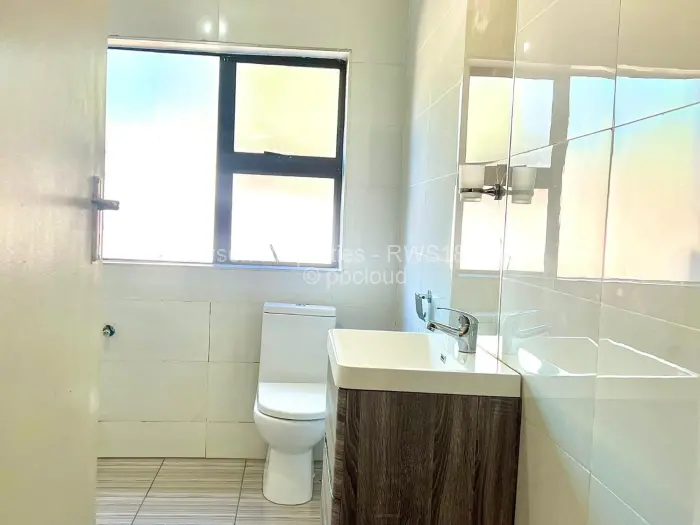 8 Bedroom House for Sale in Avondale West, Harare