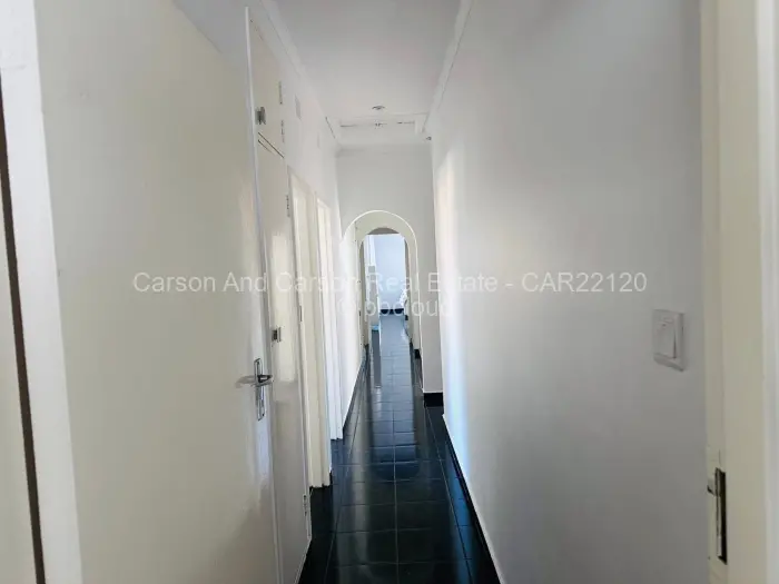 4 Bedroom House to Rent in Hillside