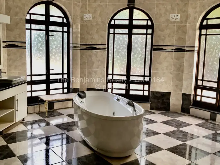 4 Bedroom House to Rent in Ballantyne Park