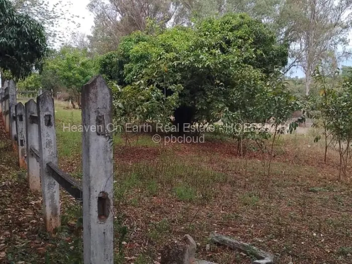 4 Bedroom House for Sale in Chisipite, Harare