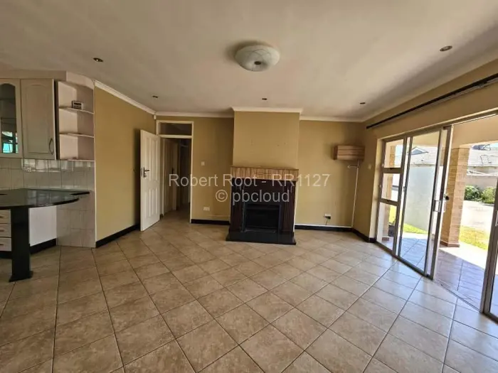 Townhouse/Cluster to Rent in Waterfalls