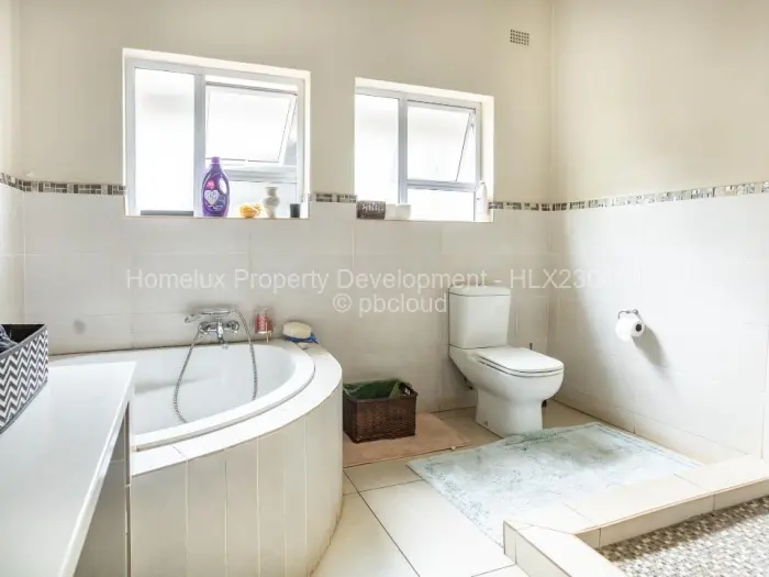 4 Bedroom House for Sale in Quinnington, Harare