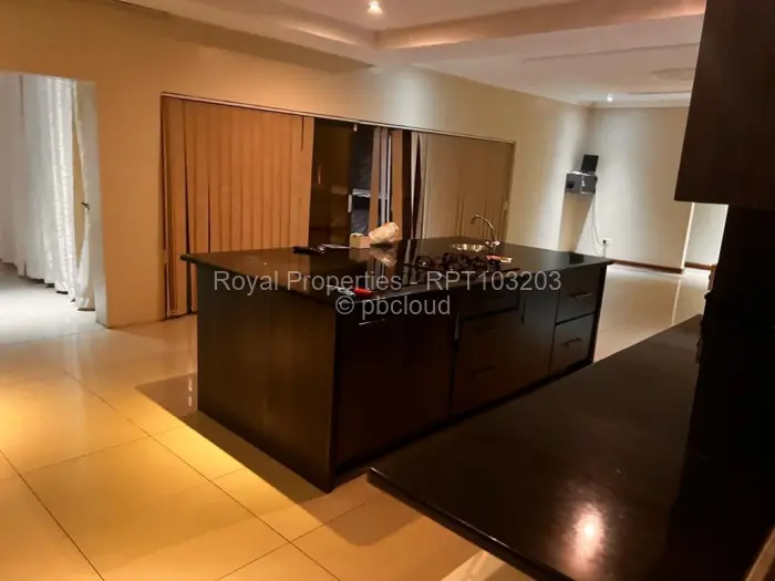 4 Bedroom House to Rent in Crowhill Views