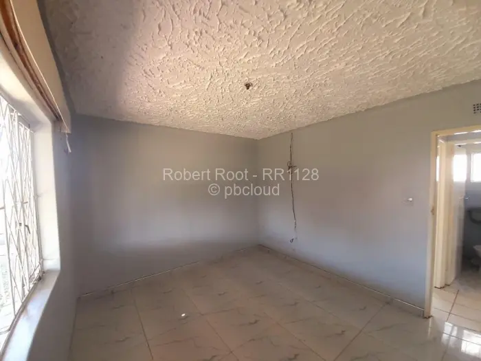 2 Bedroom Cottage/Garden Flat to Rent in Msasa Park