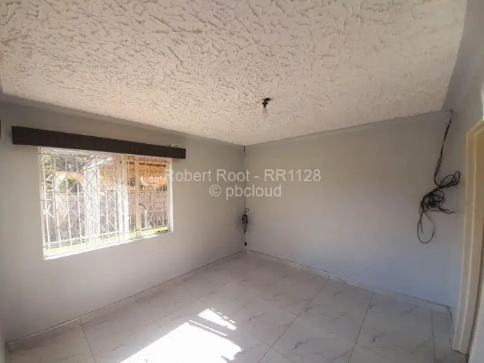 2 Bedroom Cottage/Garden Flat to Rent in Msasa Park