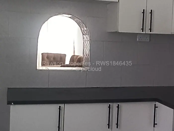 Office for Sale in Mainway Meadows, Harare