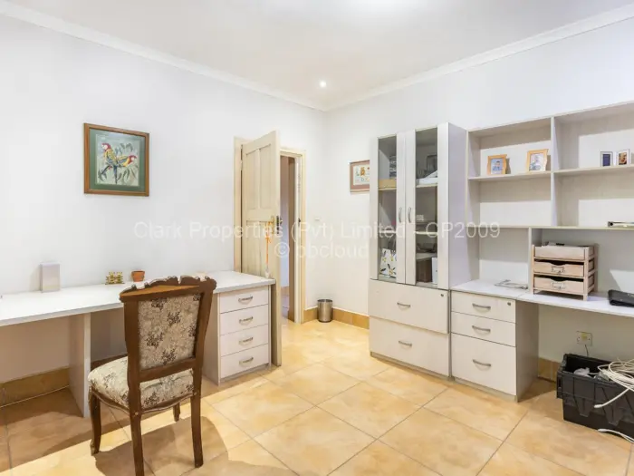 5 Bedroom House for Sale in Borrowdale Brooke, Harare