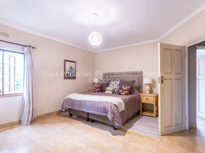 5 Bedroom House for Sale in Borrowdale Brooke, Harare