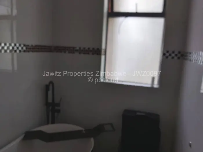 Townhouse/Cluster for Sale in Helensvale, Harare