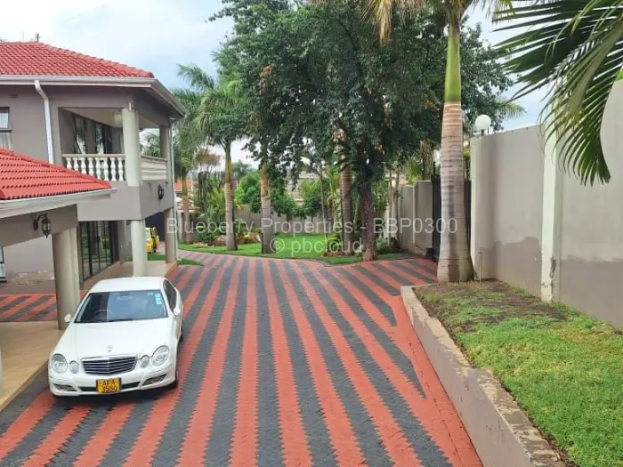 5 Bedroom House to Rent in Pomona, Harare