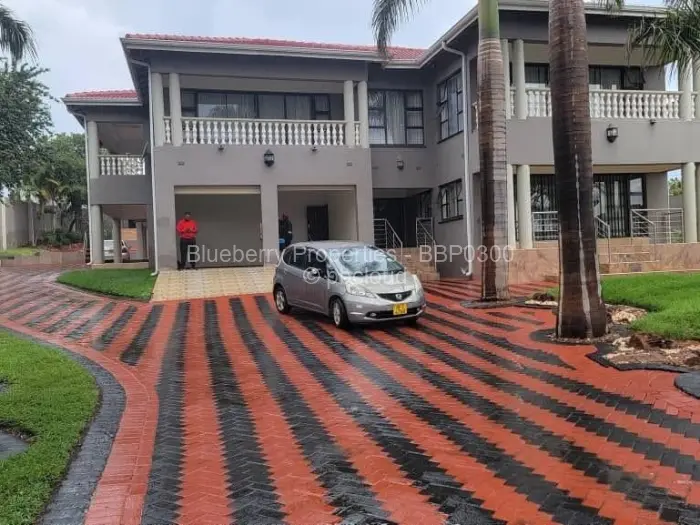 5 Bedroom House to Rent in Pomona, Harare