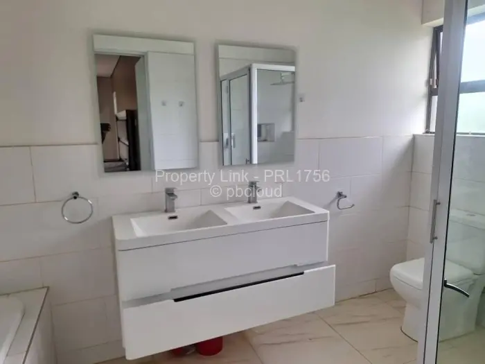 6 Bedroom House for Sale in Northwood, Harare