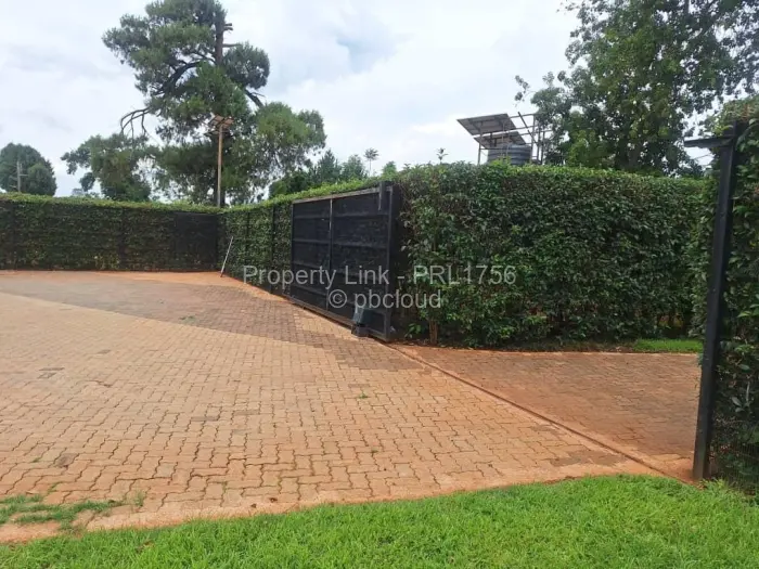6 Bedroom House for Sale in Northwood, Harare