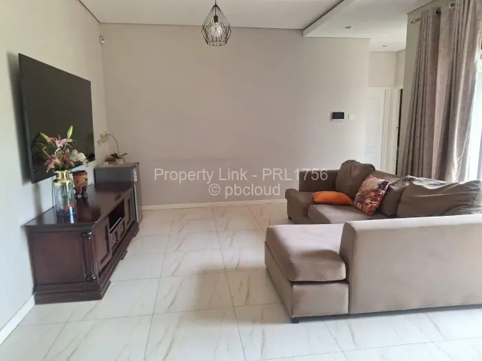 6 Bedroom House for Sale in Northwood, Harare