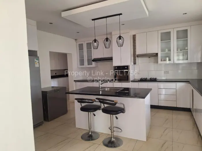 6 Bedroom House for Sale in Northwood, Harare