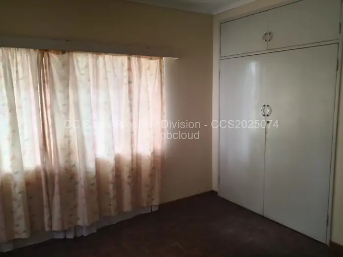 3 Bedroom House for Sale in Matsheumhlope, Bulawayo