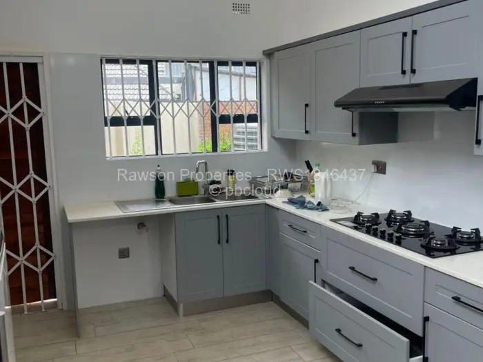 Townhouse/Cluster for Sale in Avondale, Harare