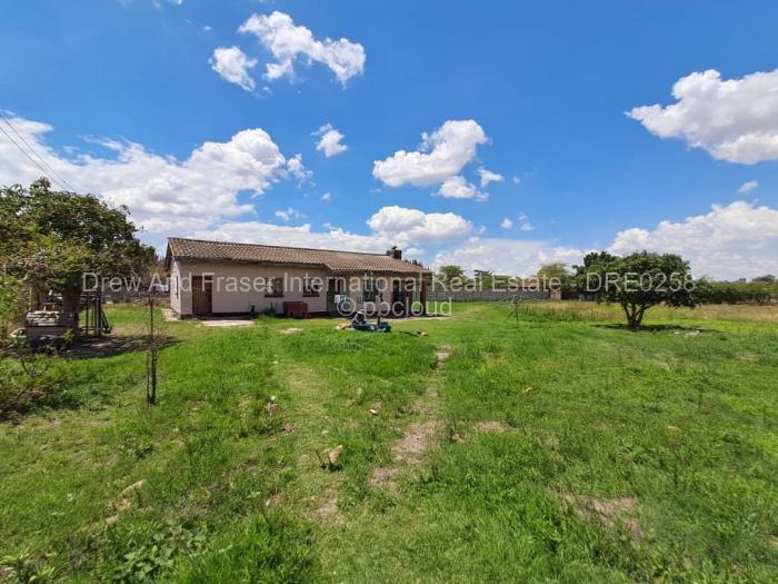 Residential Stand for Sale in Whitecliff, Harare