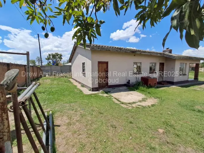 Residential Stand for Sale in Whitecliff, Harare