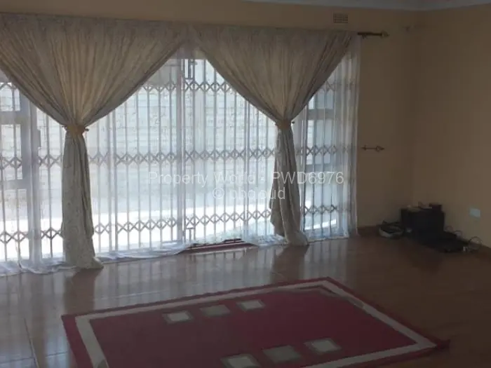 3 Bedroom House to Rent in Madokero Estates