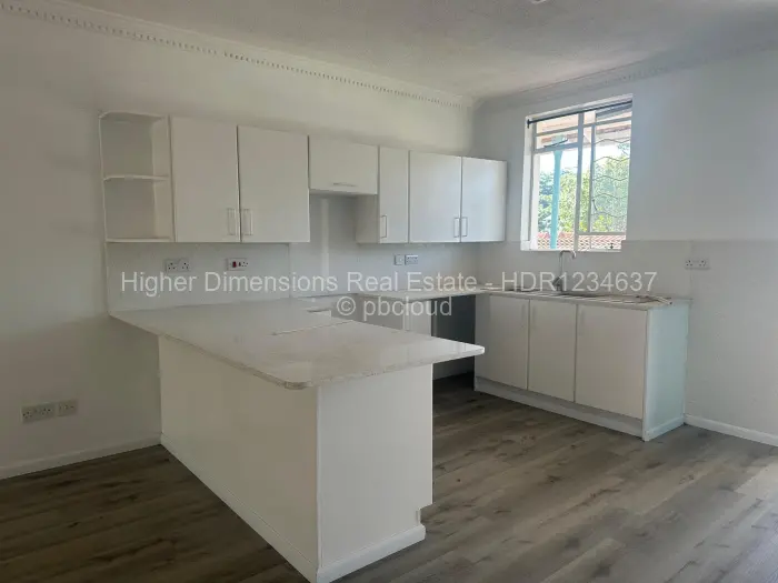 Townhouse/Cluster to Rent in Borrowdale, Harare