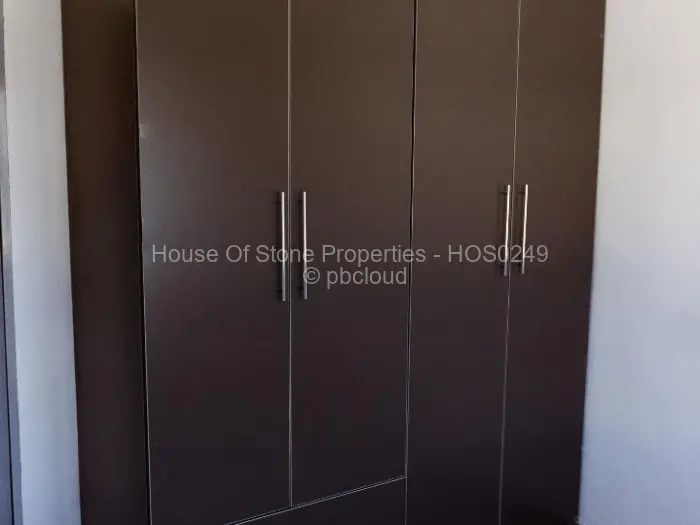 Townhouse/Cluster for Sale in Hillside Byo, Bulawayo