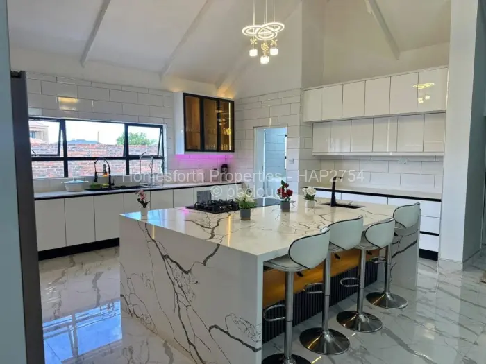 5 Bedroom House for Sale in Mount Pleasant Heights, Harare