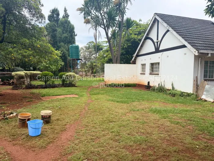 3 Bedroom House for Sale in Borrowdale, Harare
