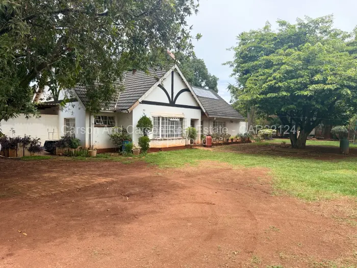 3 Bedroom House for Sale in Borrowdale, Harare