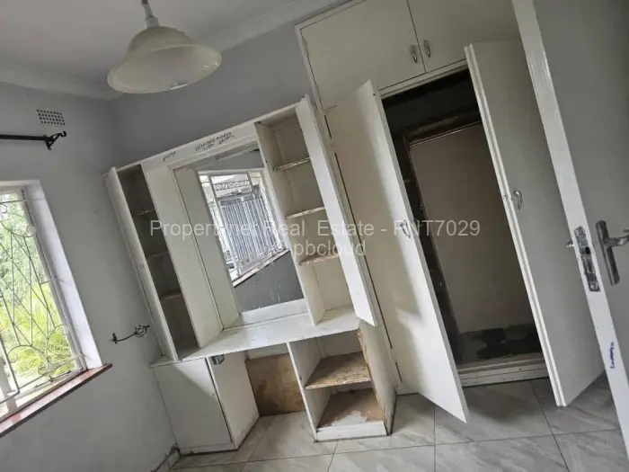 4 Bedroom House to Rent in The Grange, Harare