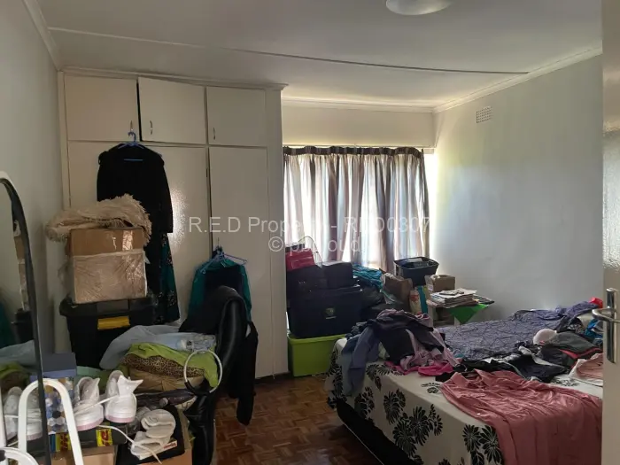 3 Bedroom House for Sale in Ilanda, Bulawayo