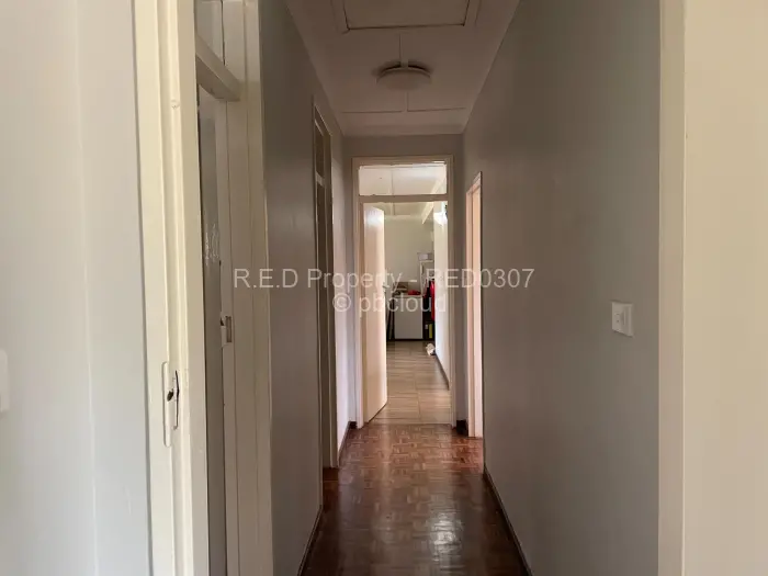 3 Bedroom House for Sale in Ilanda, Bulawayo