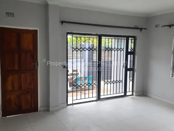 4 Bedroom House to Rent in Highfield, Harare