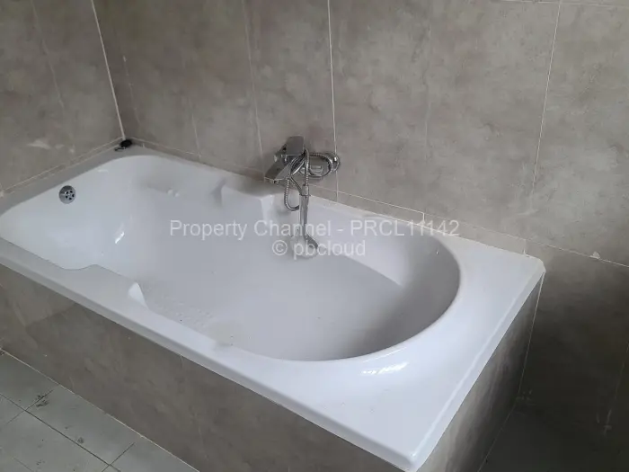 4 Bedroom House to Rent in Highfield, Harare