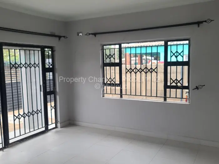 4 Bedroom House to Rent in Highfield, Harare