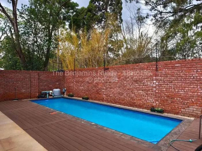 Townhouse/Cluster for Sale in Mount Pleasant, Harare