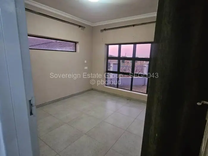4 Bedroom House to Rent in Fairview
