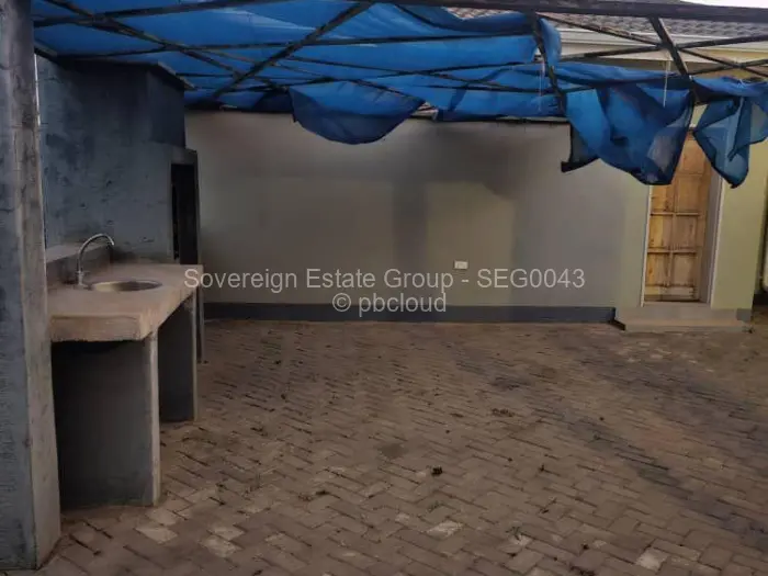 4 Bedroom House to Rent in Fairview