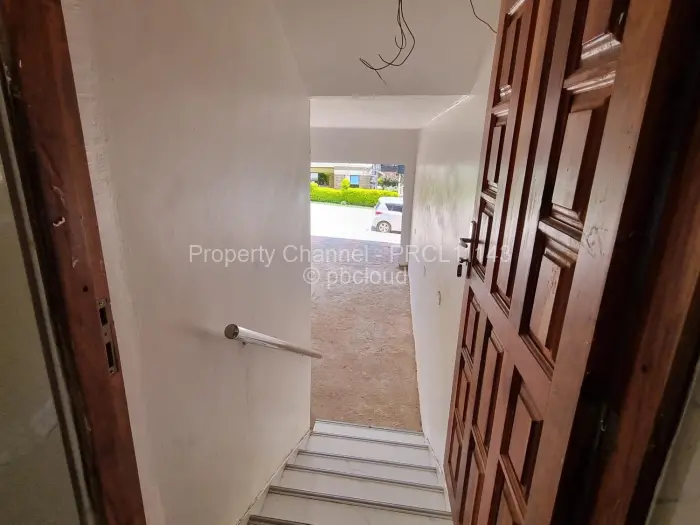 5 Bedroom House for Sale in Carrick Creagh Estate, Harare