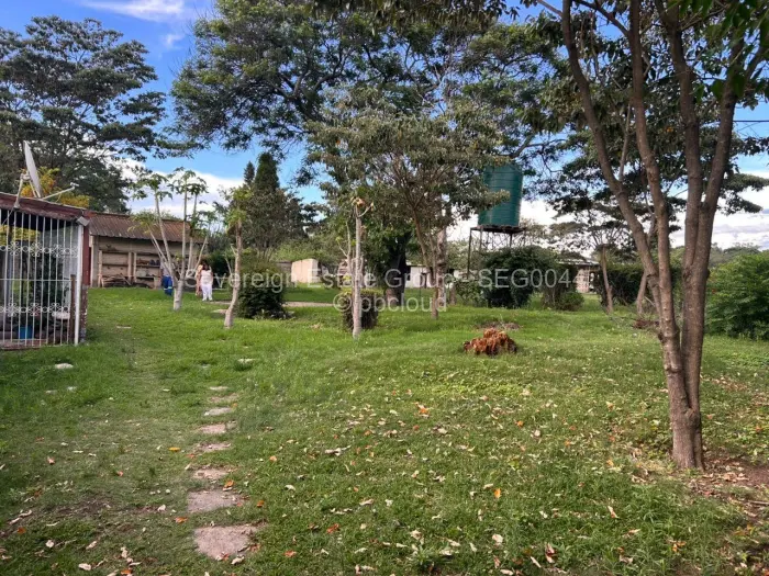 5 Bedroom House for Sale in Hatfield, Harare