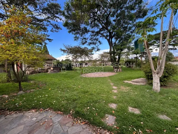 5 Bedroom House for Sale in Hatfield, Harare