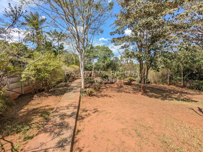 Flat/Apartment to Rent in Greystone Park, Harare