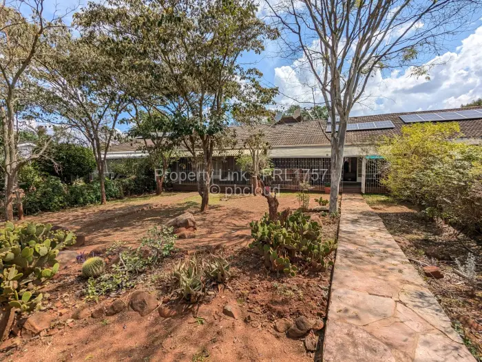 Flat/Apartment to Rent in Greystone Park, Harare