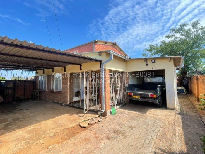 4 Bedroom House for Sale in Nkulumane, Bulawayo