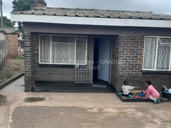 4 Bedroom House for Sale in Glen View, Harare