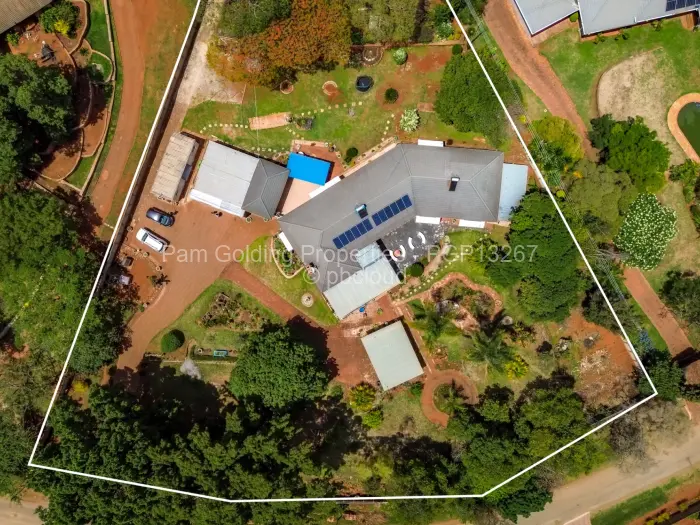 7 Bedroom House for Sale in Rolf Valley, Harare
