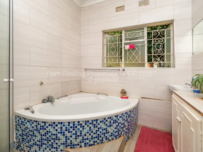 7 Bedroom House for Sale in Rolf Valley, Harare