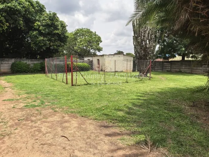 3 Bedroom House for Sale in Hatfield, Harare