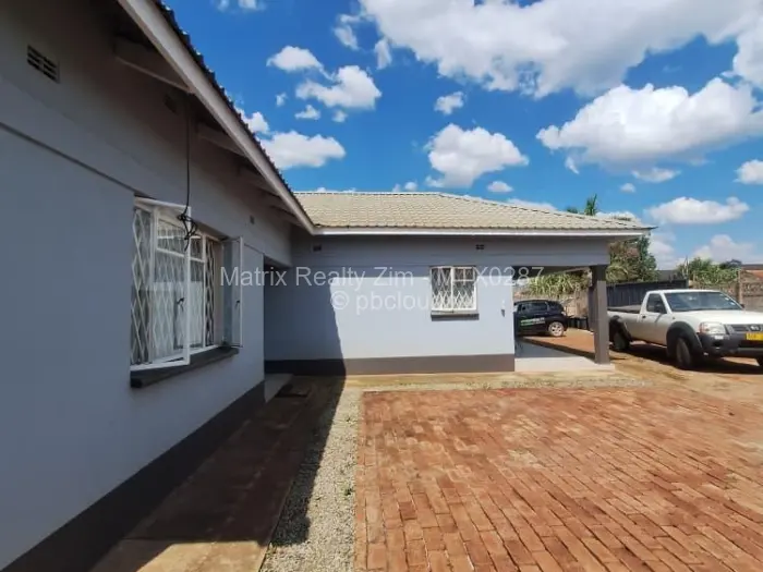 4 Bedroom House for Sale in Marlborough, Harare